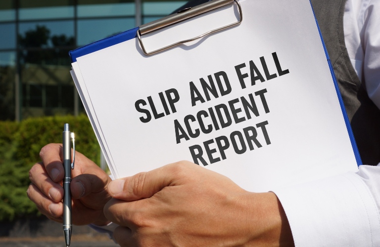 Slip and fall accident report
